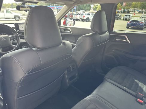 Used 2022 Mitsubishi Outlander SEL Black Edition image 23