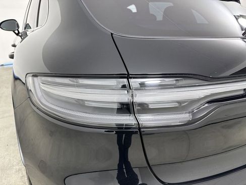 Certified 2022 Porsche Macan GTS image 18