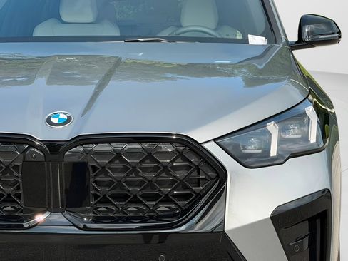 New 2026 BMW X2 xDrive28i w/ Technology Package AWD/4WD image 26