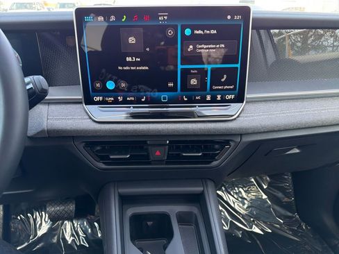 New 2026 Volkswagen Tiguan S image 18