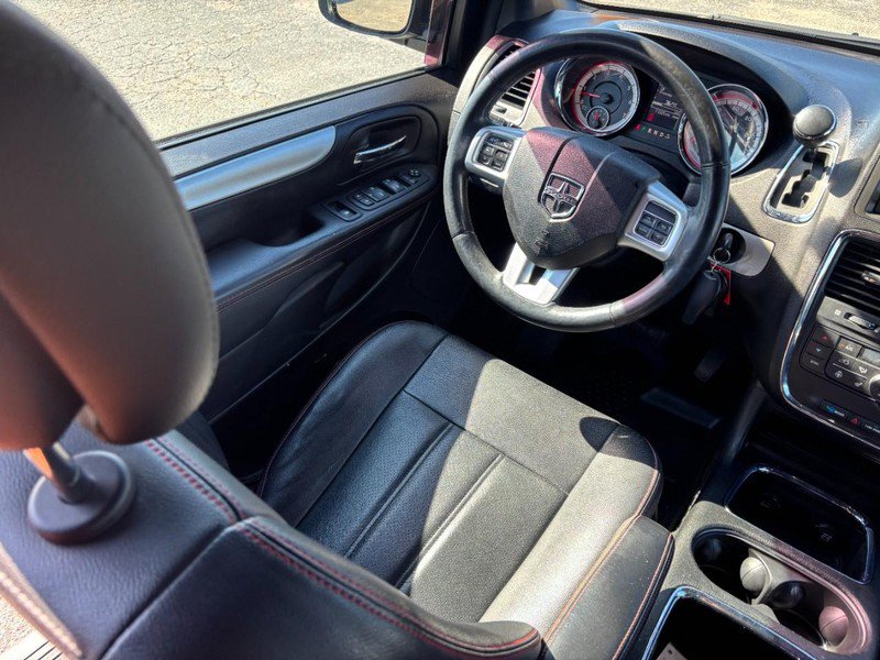 Used 2017 Dodge Grand Caravan GT FWD image 15