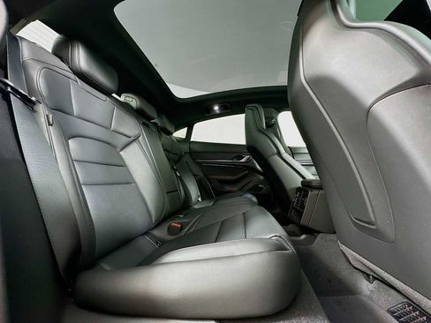 New 2025 Porsche Taycan image 29