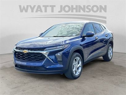 Used 2024 Chevrolet Trax LS w/ LS Convenience Package