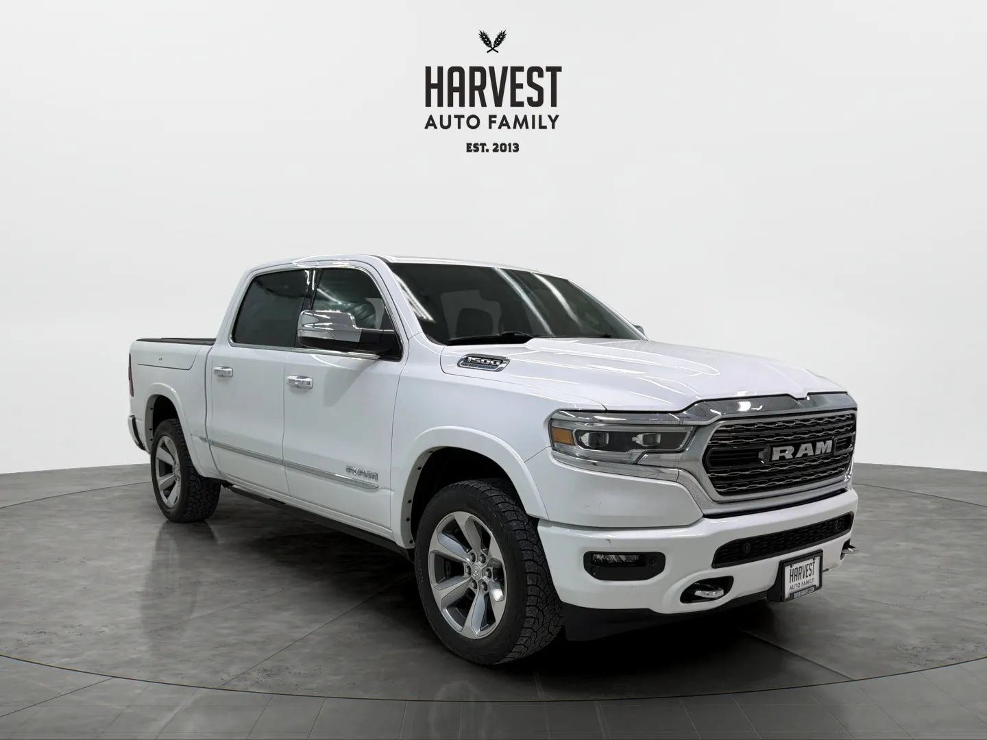 Used 2021 RAM 1500 Limited w/ Body Color Bumper Group AWD/4WD image 10