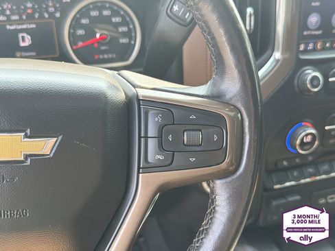 Used 2022 Chevrolet Silverado 3500 High Country w/ Safety Package II AWD/4WD image 18