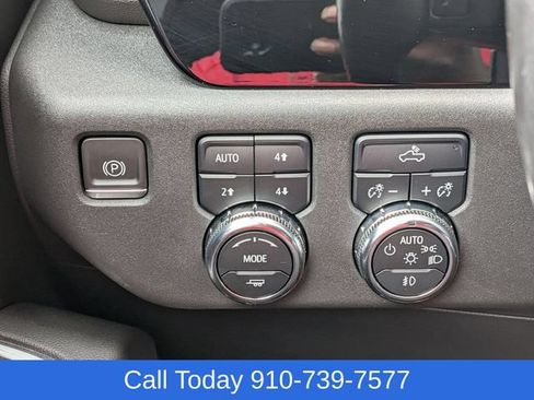 Used 2022 GMC Sierra 1500 Elevation w/ Preferred Package AWD/4WD image 19