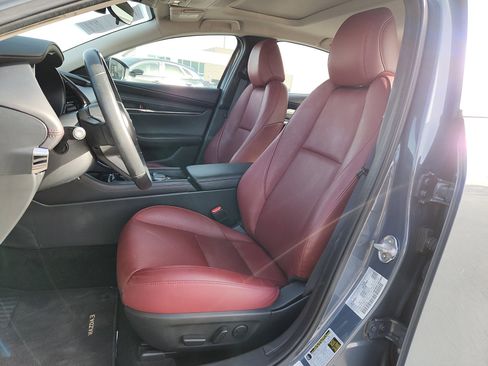 Used 2025 MAZDA MAZDA3 s image 13