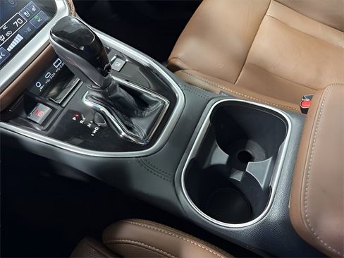 Used 2023 Subaru Outback Touring XT w/ Tech Package 3 image 24