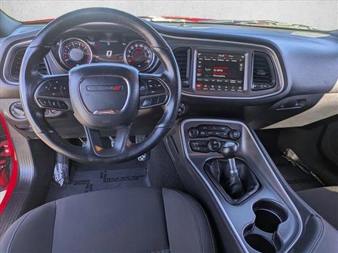 Used 2021 Dodge Challenger R/T Scat Pack w/ Driver Convenience Group image 17