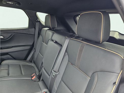 Used 2023 Chevrolet Blazer Premier FWD image 34