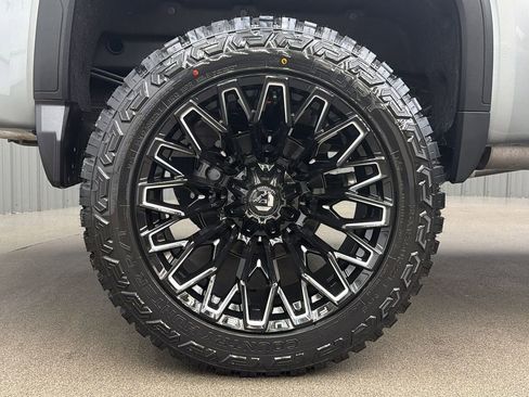 Used 2026 GMC Sierra 1500 Denali Ultimate AWD/4WD image 11
