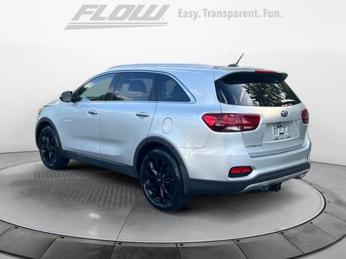 Used 2020 Kia Sorento EX FWD image 6