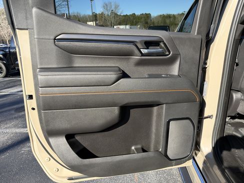 Used 2023 GMC Sierra 1500 AT4 w/ Technology Package image 20