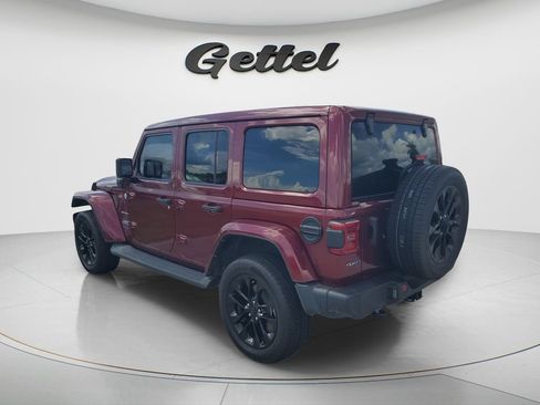 Used 2021 Jeep Wrangler Unlimited Sahara AWD/4WD image 5