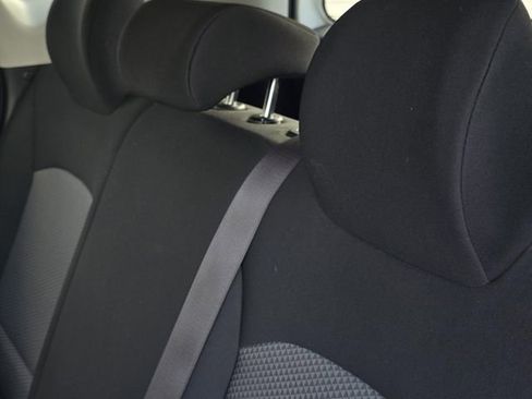 Used 2022 Kia Soul LX image 26