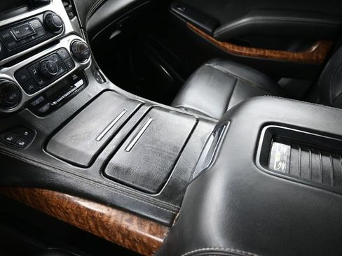 Used 2017 Chevrolet Tahoe Premier image 18
