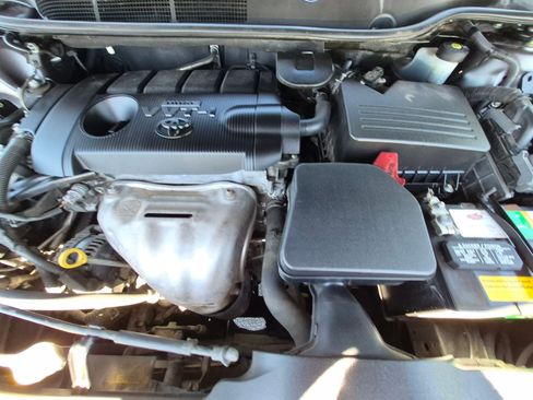 Used 2013 Toyota Venza LE AWD/4WD image 33