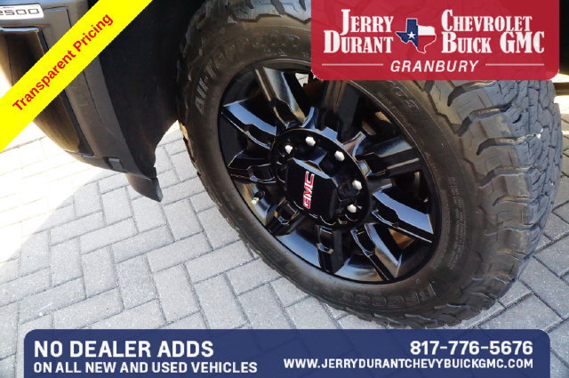 Used 2025 GMC Sierra 2500 AT4 w/ AT4 Premium Plus Package AWD/4WD image 8