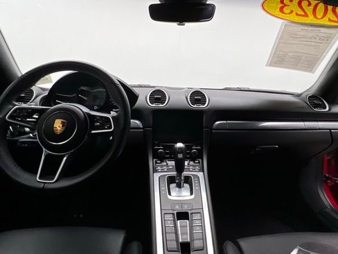 Certified 2023 Porsche 718 Boxster S image 6