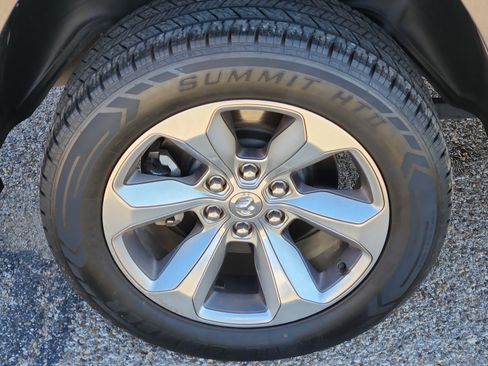 Used 2022 RAM 1500 Limited image 6