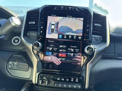 Used 2019 RAM 3500 Laramie image 17