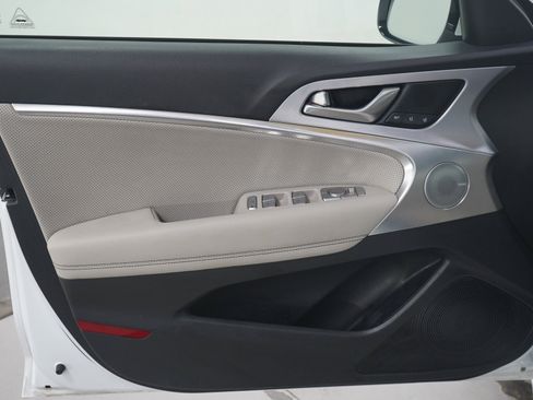Used 2020 Genesis G70 3.3T w/ Elite Package AWD/4WD image 20