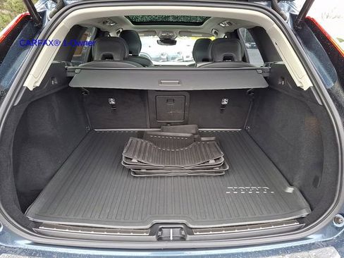 Certified 2023 Volvo XC60 B5 Plus w/ Protection Package Premier image 29