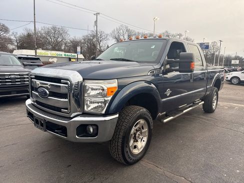 Used 2016 Ford F250 XLT w/ Advanced Security Group image 2