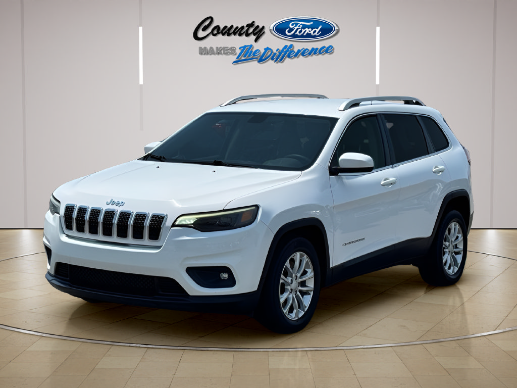 Used 2019 Jeep Cherokee Latitude w/ Popular Appearance Group FWD image 2