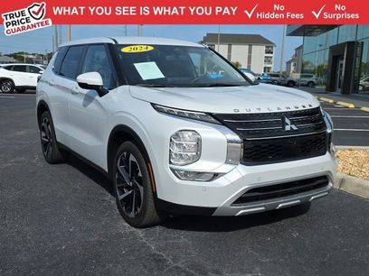 Used 2024 Mitsubishi Outlander SE