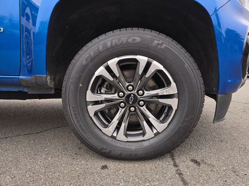 Used 2022 Chevrolet Colorado Z71 w/ Trail Boss Package image 9