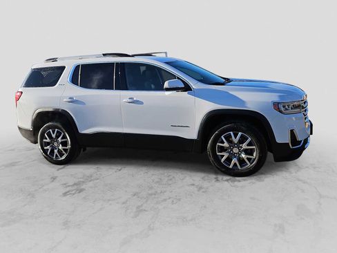 Used 2023 GMC Acadia SLT image 9