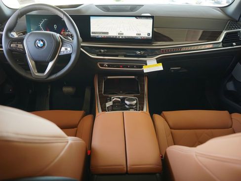 Used 2026 BMW X5 xDrive50e w/ Premium Package AWD/4WD image 15