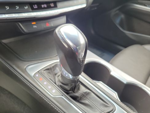 Used 2021 Cadillac CT4 Premium Luxury RWD image 21