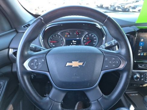 Certified 2023 Chevrolet Traverse LT image 11