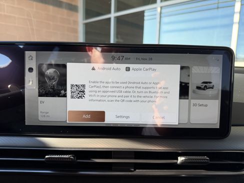 Used 2025 Genesis GV60 RWD image 22