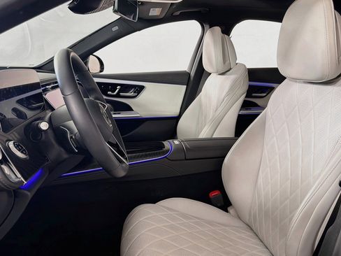 Certified 2024 Mercedes-Benz E 350 4MATIC Sedan image 18