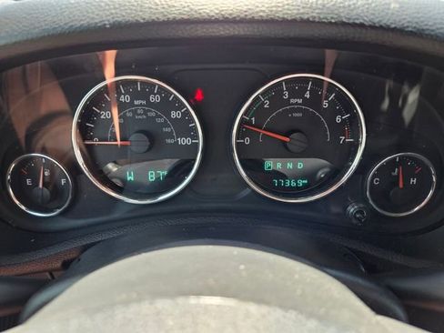 Used 2018 Jeep Wrangler Unlimited Sport S AWD/4WD image 27