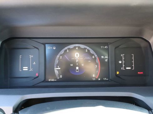 Used 2025 Toyota Tacoma TRD Sport image 13