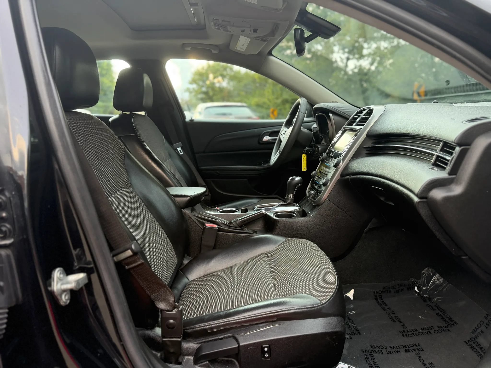 Used 2015 Chevrolet Malibu LT w/ Power Convenience Package FWD image 20