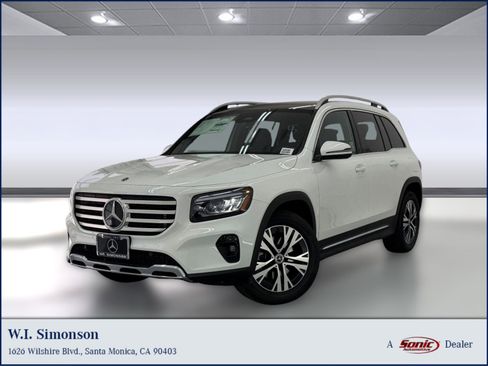 New 2026 Mercedes-Benz GLB 250 image 1