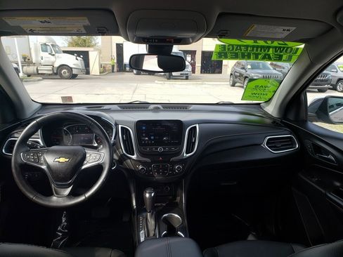 Used 2019 Chevrolet Equinox Premier image 17