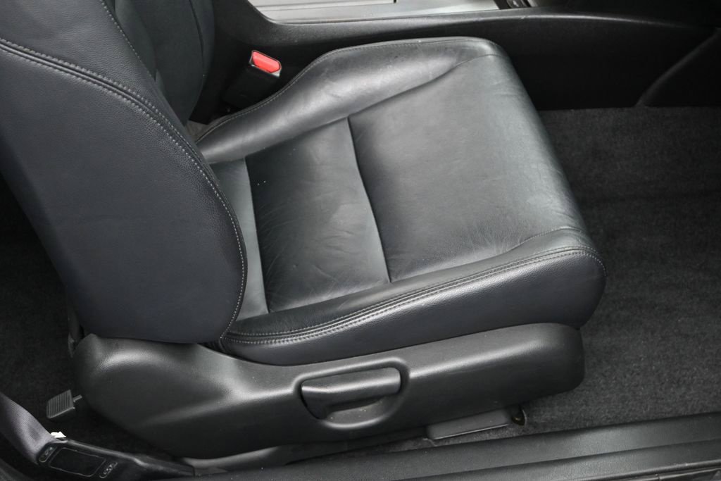 Used 2010 Honda Accord EX-L image 11