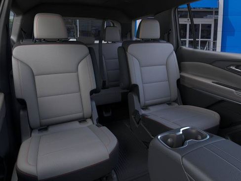 New 2027 Chevrolet Traverse LT w/ LPO, Floor Liner Package FWD image 17