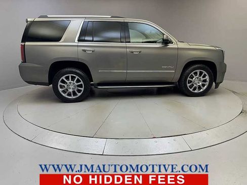 Used 2019 GMC Yukon Denali AWD/4WD image 6