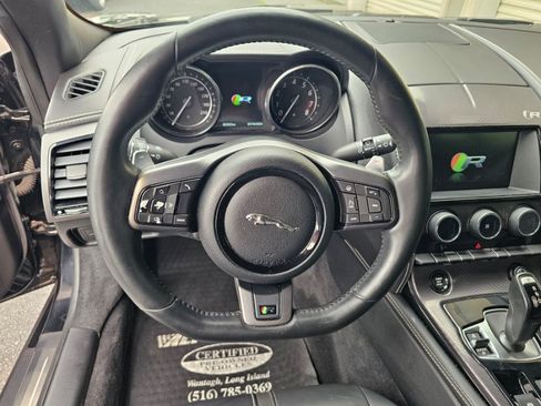 Used 2016 Jaguar F-TYPE R AWD/4WD image 12