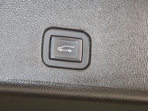 Used 2016 Cadillac SRX Luxury w/ Driver Awareness Package image 48