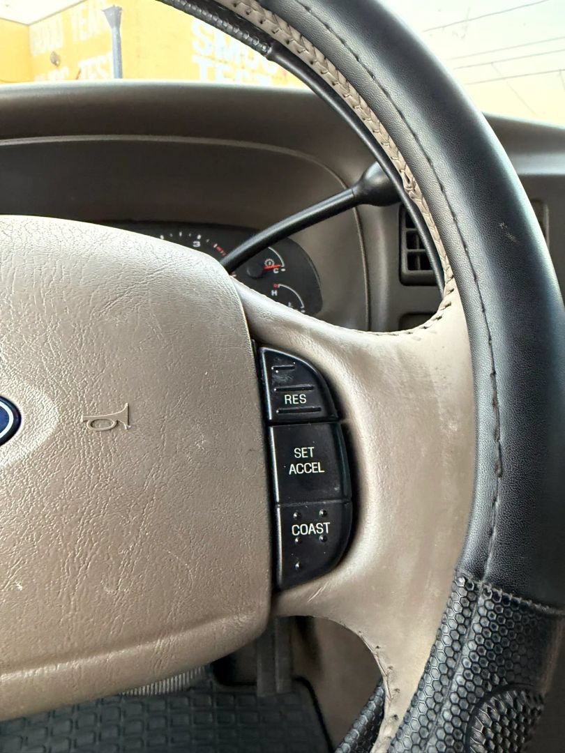 Used 2003 Ford Excursion Eddie Bauer RWD image 23