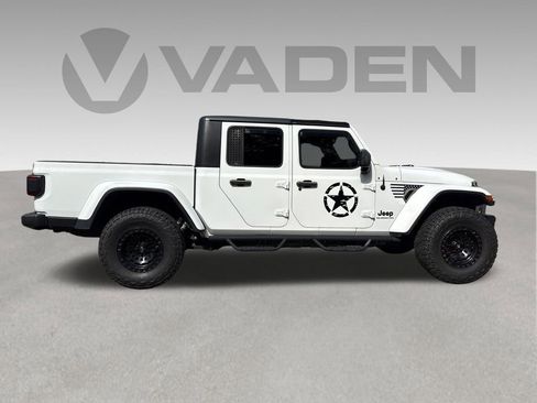 Used 2021 Jeep Gladiator Mojave AWD/4WD image 34