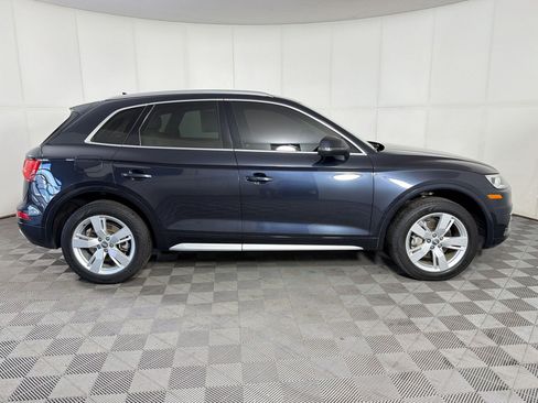 Used 2019 Audi Q5 2.0T Premium Plus w/ Premium Plus Package AWD/4WD image 8
